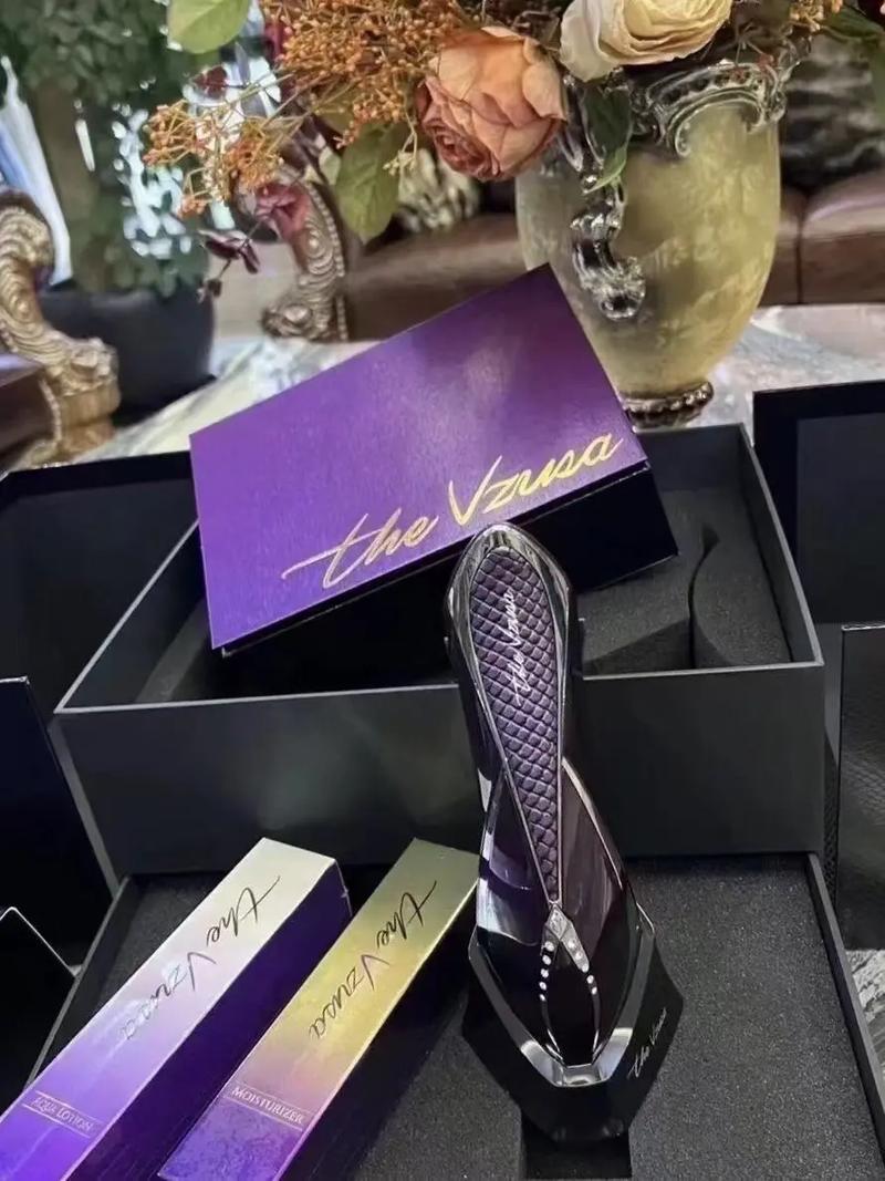 宙斯美容儀 520告白季，讓愛(ài)在閃亮中綻放